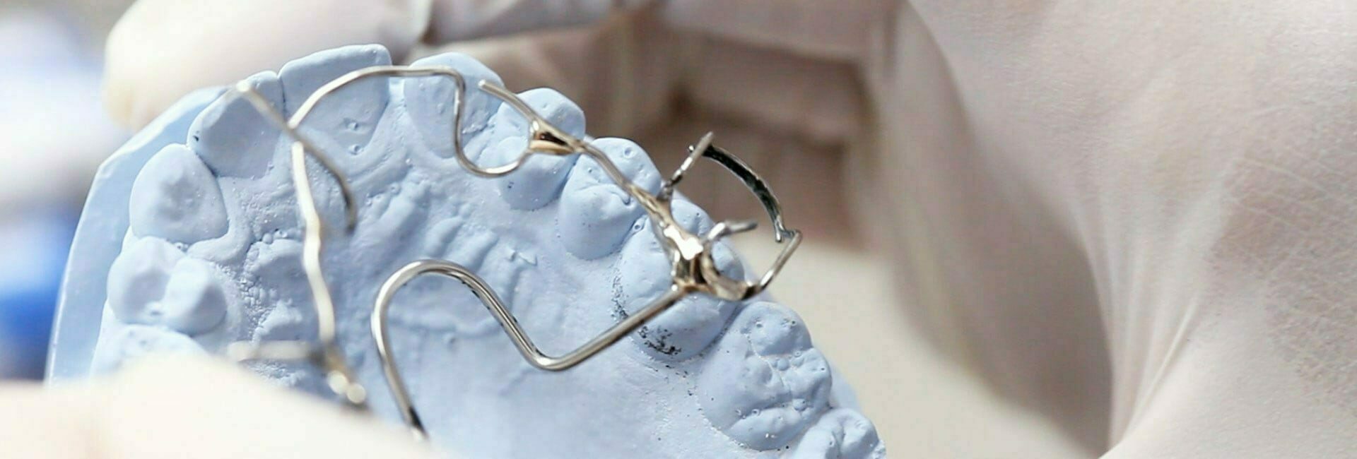 Dental Aesthetics Orthodontics | DR. HAGER